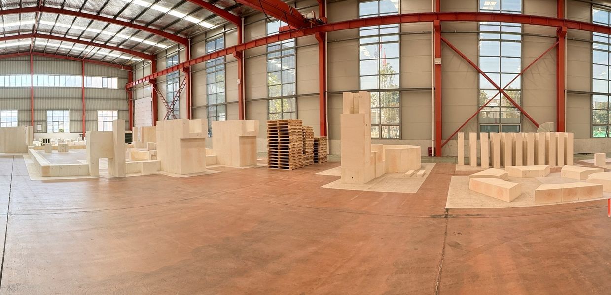 Henan Hongtai Kiln Refractory Co.,Ltd. manufacturer production line