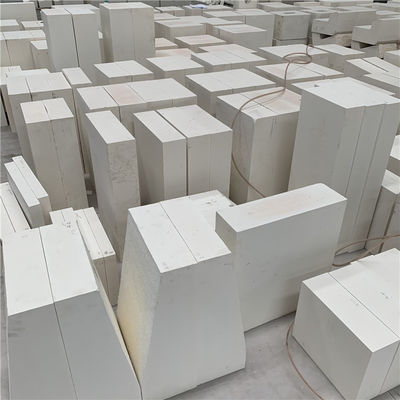 Competitive Glass Furnace AZS Insulation Brick with High Refractoriness 1770°-2000°