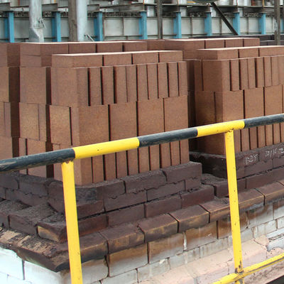 Insulation Refractory Magnesia Chrome Brick with Refractoriness Range of 1580°-1770°